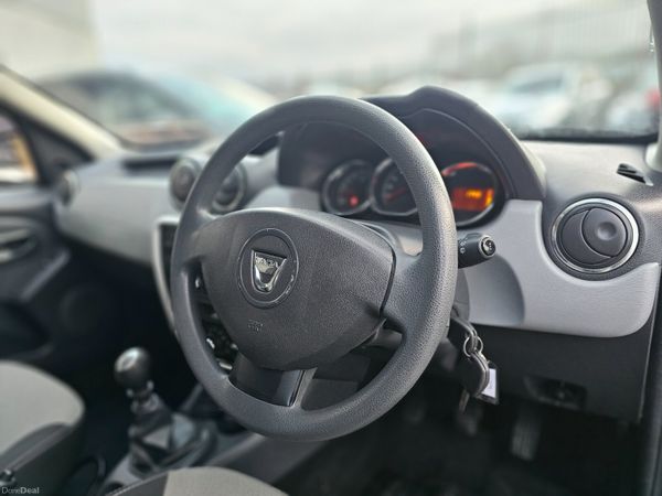 DACIA DUSTER 1.5 DCI 110 BHP // LOW MILEAGE 370800946