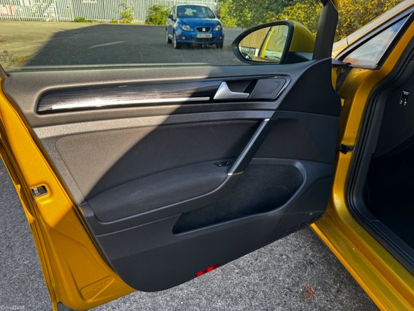 VOLKSWAGEN GOLF HIGHLINE* DIGI DASH GREAT SPEC 370820260