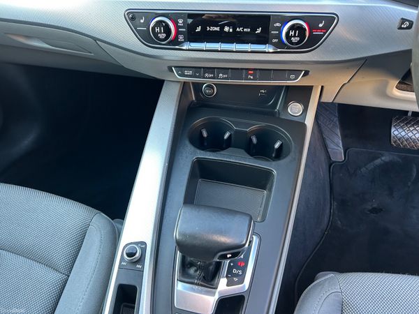 212 AUDI A4 2.0D 35 AUTO VRT PAID 20" ALLOYS INC 371041282