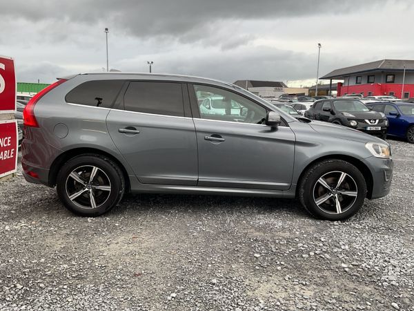 VOLVO XC60 2.0 R DESIGN 190 BHP 1 OWNER 371039994