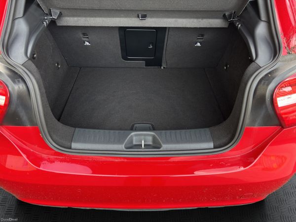 2015 MERC A-CLASS (S128) 371196484