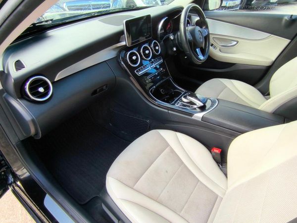 Mercedes-Benz C-Class C180 Avantgarde Auto 371295514