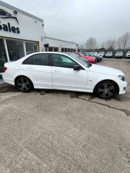 Mercedes-Benz C-Class C200CDI AVANTGARDE SPORT AUT 371295526