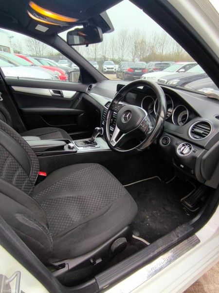 Mercedes-Benz C-Class C200CDI AVANTGARDE SPORT AUT 371295530