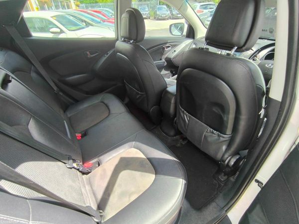Hyundai ix35 1.7 Diesel Executive 2WD 115hp 371295800