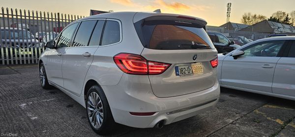 2018 BMW 2-Series 7 Seater 371210182