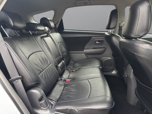 2014 PRIUS HYBRID *7 SEATER* (S57) 371221444