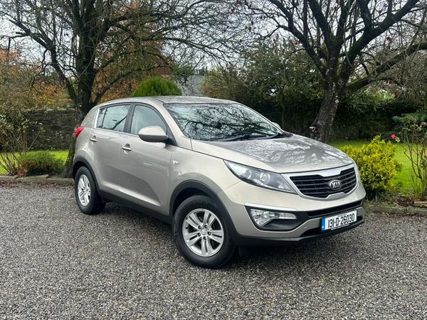 Kia Sportage Low KM's 371353298