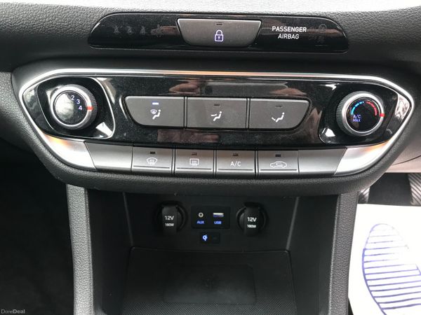 181 Hyundai I30 1.4 petrol New Model 371302135