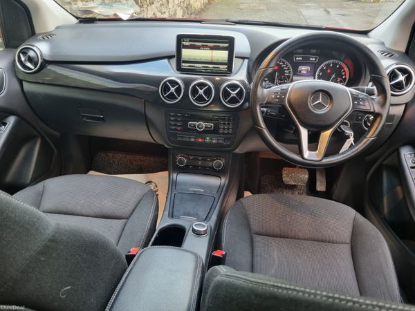Mercedes-Benz B-Class  Auto 2014 371500610