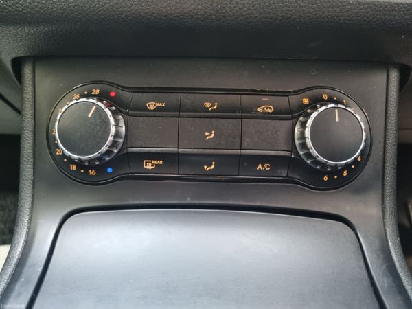 Mercedes-Benz B-Class  Auto 2014 371500626