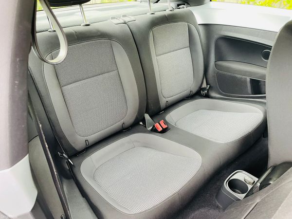 2015 VOLKSWAGEN BEETLE 1.2 TSI DSG AUTO BLOSSON 371531626