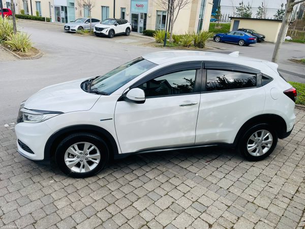 2018 HONDA VEZEL 1.5 HYBIRD AUTOMATIC HIGH SPEC 371531830