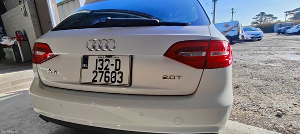 132 Audi A4 Avant S-Line Estate 371633018