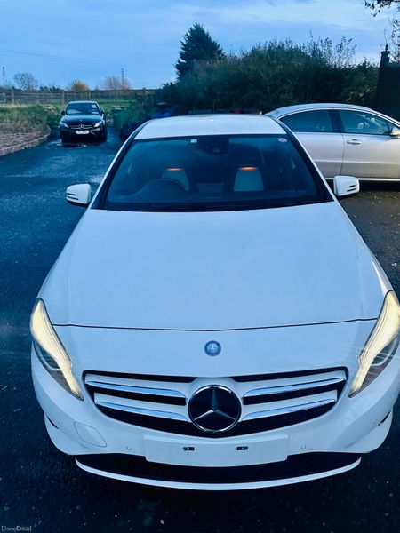 MERCEDES A-CLASS 2014/03 1.6L PETROL AUTOMATIC 371635156