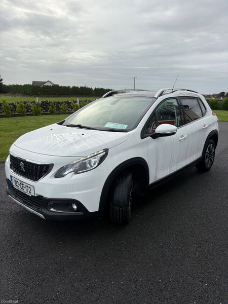 Peugeot 2008 2018 371893310