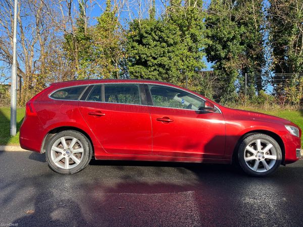 Volvo V60 2016( NCT02/27) 371896960