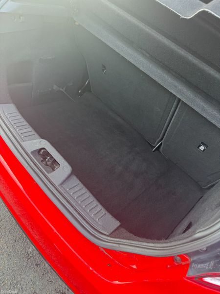 161 Ford Fiesta Zetec 1.0L.. F.S.H.. NOT ECOBOOST 371997242