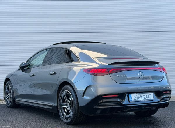 231Mercedes-Benz EQE  – Air Suspension | Pan Roof 372067953