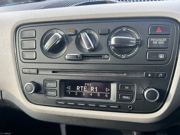 2014 SEAT MII 1.0 PETROL I TECH 372076189