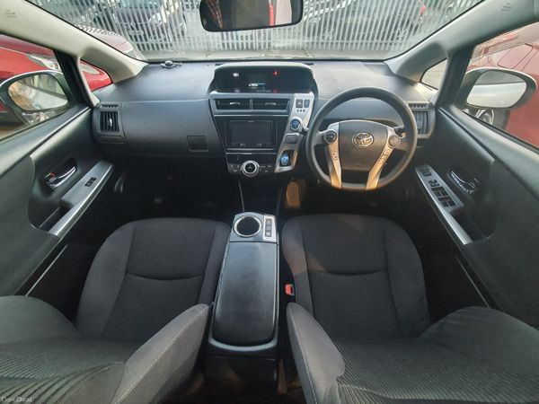 Toyota Prius / Alpha 5 Seater 372190836