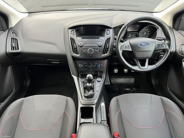 2015 Ford Focus Zetec S 1.5 TDCI 372199694