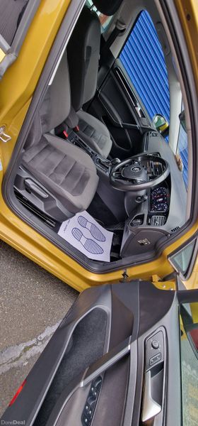 Volkswagen Golf Automatic 372506919