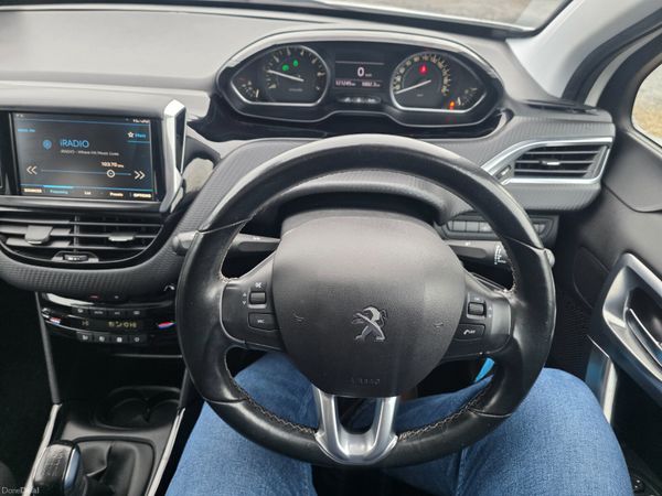 Peugeot 2008 2019 372524890