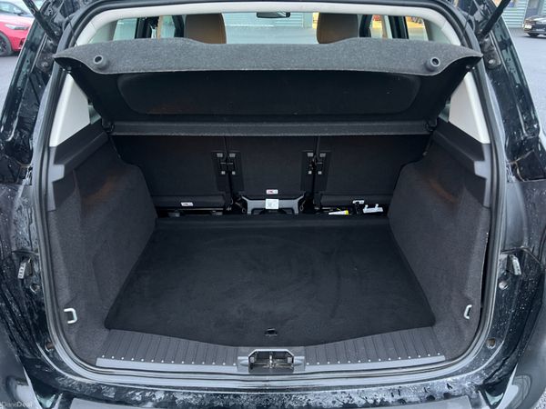 2015 (152) Ford C-Max Titanium 1.5 TDCI 372896824