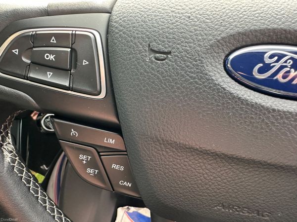 Ford Kuga 1.5 TDCI ST Line 372953240