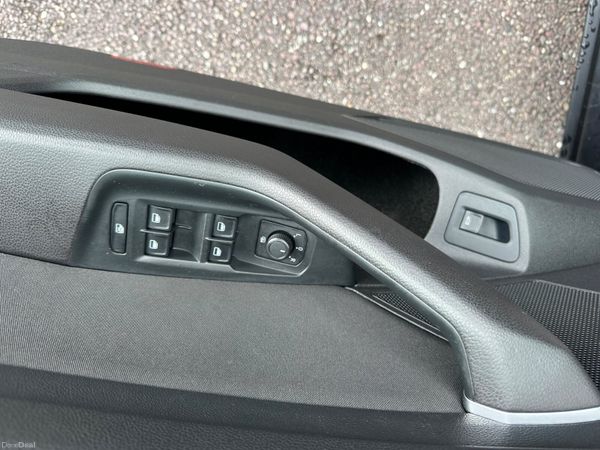 Volkswagen Passat 1.6 TDI Comfortline 372953729