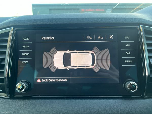 2020 (202) Skoda Karoq SE Tech 1.6 TDI 372977774