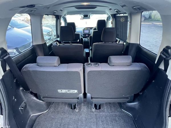 182 Toyota Voxy Hybrid Power Door 372996043