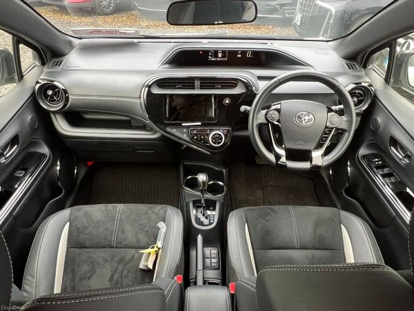 19 TOYOTA AQUA GR SPORT 372996240