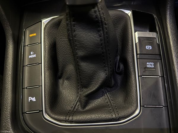 221 VW Tiguan 1.4 TSi E Life DSG 372917145