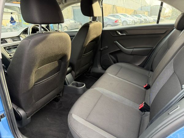 2014 Skoda Rapid 1.6TDI 373085843