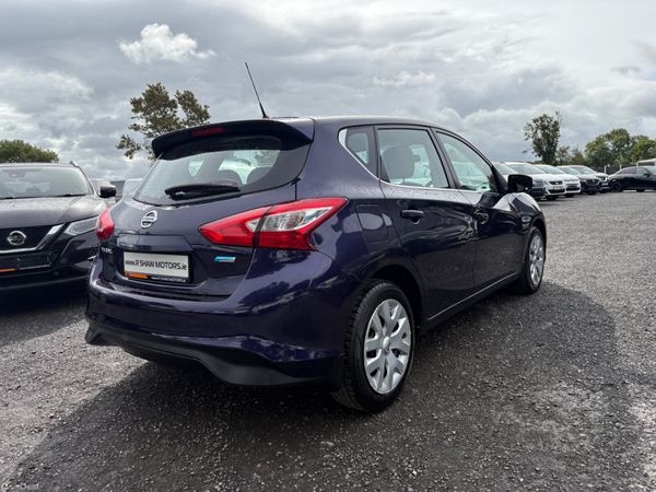 Nissan Pulsar 373118824