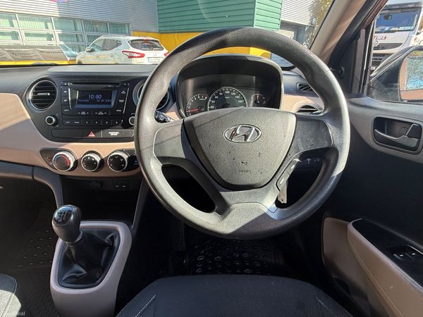 Hyundai i10 1.0 Petrol 5 Door Hatchback 373268385