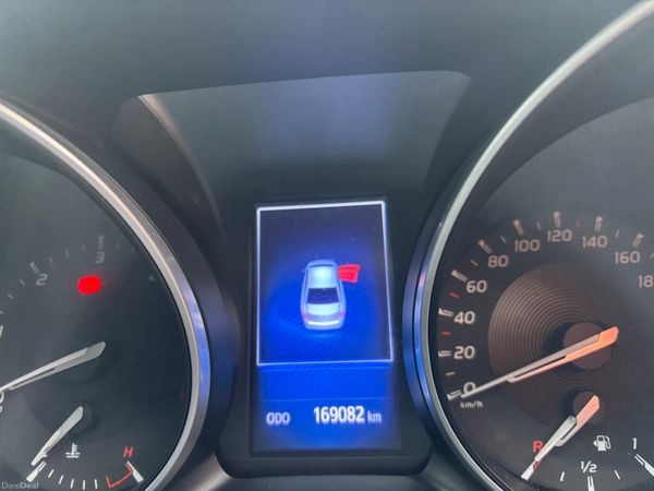 Stunning Low Mileage Toyota Avensis NCT Tax 373316132