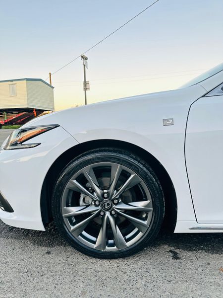 Lexus ES 2020 373337247