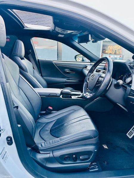 Lexus ES 2020 373337297