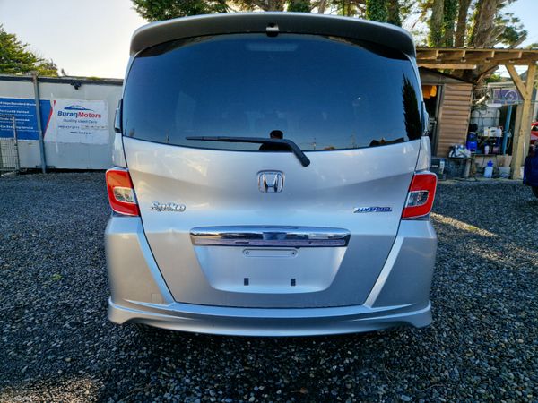 2014 Honda Freed Self charging hybrid 373449852