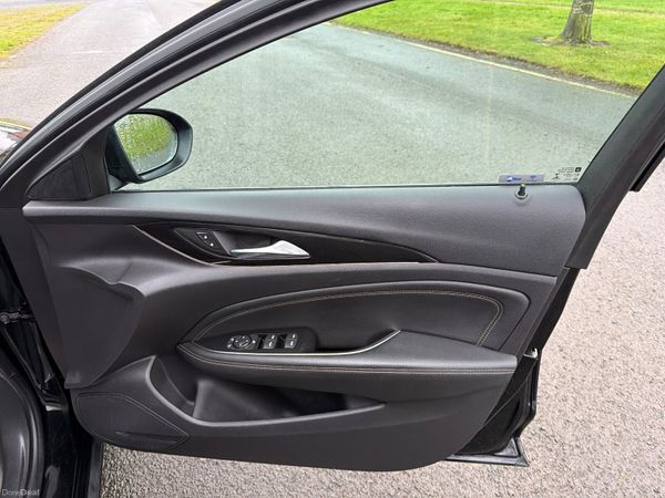 Opel Insignia 2017 SRI 1.6 Turbo 136 PS Eco TEC 373557428