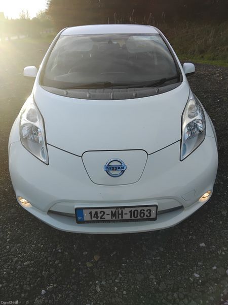 Nissan Leaf 2014 373589564