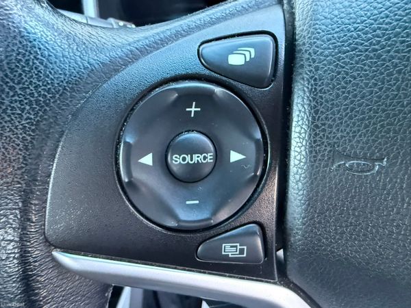 2019 Honda FIT 1.5 Hybrid automatic,Leather Specs 373635944