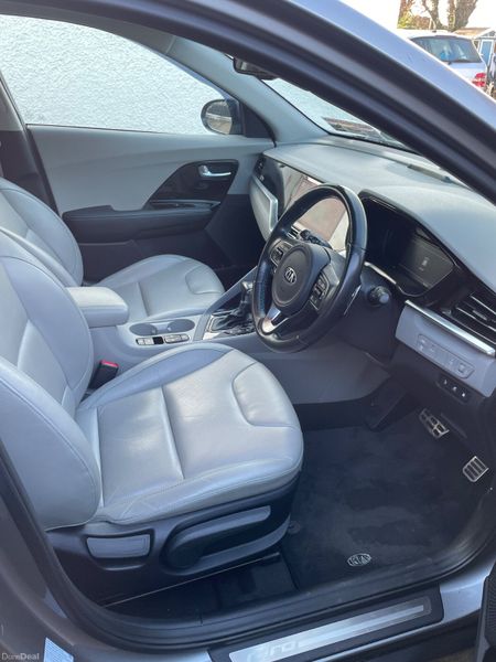 Kia Niro 2021 Auto plug in 373636018