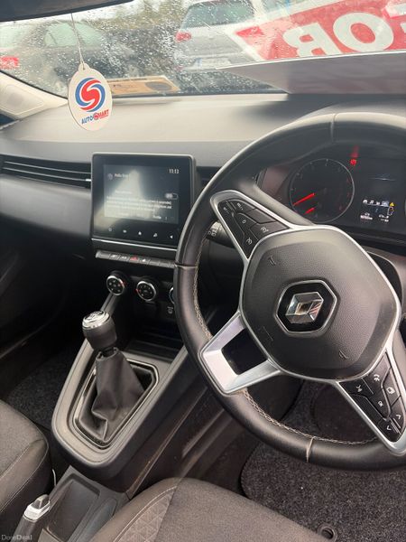 Renault Clio 2022 373762420