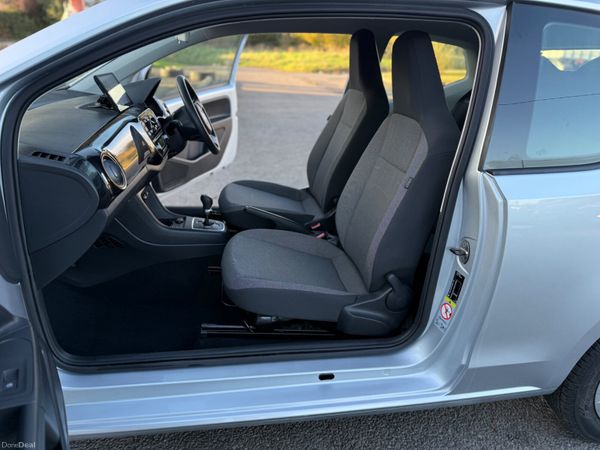 Volkswagen up! 2013 1.0L AUTOMATIC PETROL 373709252