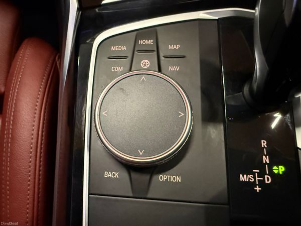 212 BMW 330E  M-Sport Pro /M Perf Touring 373712761