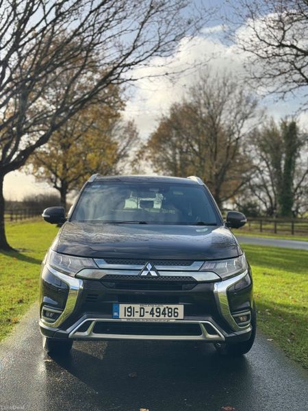 Mitsubishi Outlander 2019 373718676